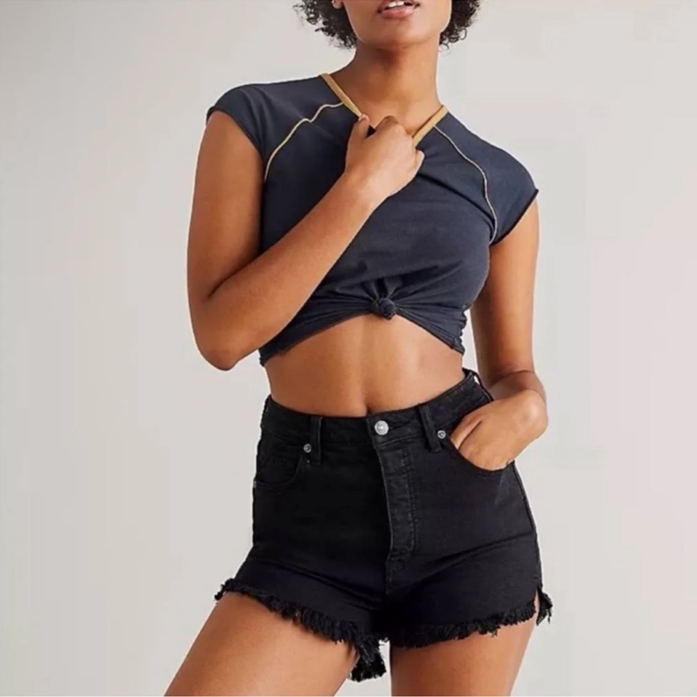 Free People Black Curvy Jean shorts